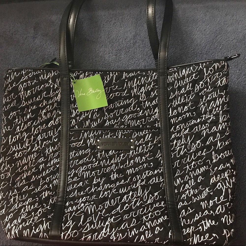 NWT Vera Bradley Small Trimmed Vera in Love Poem